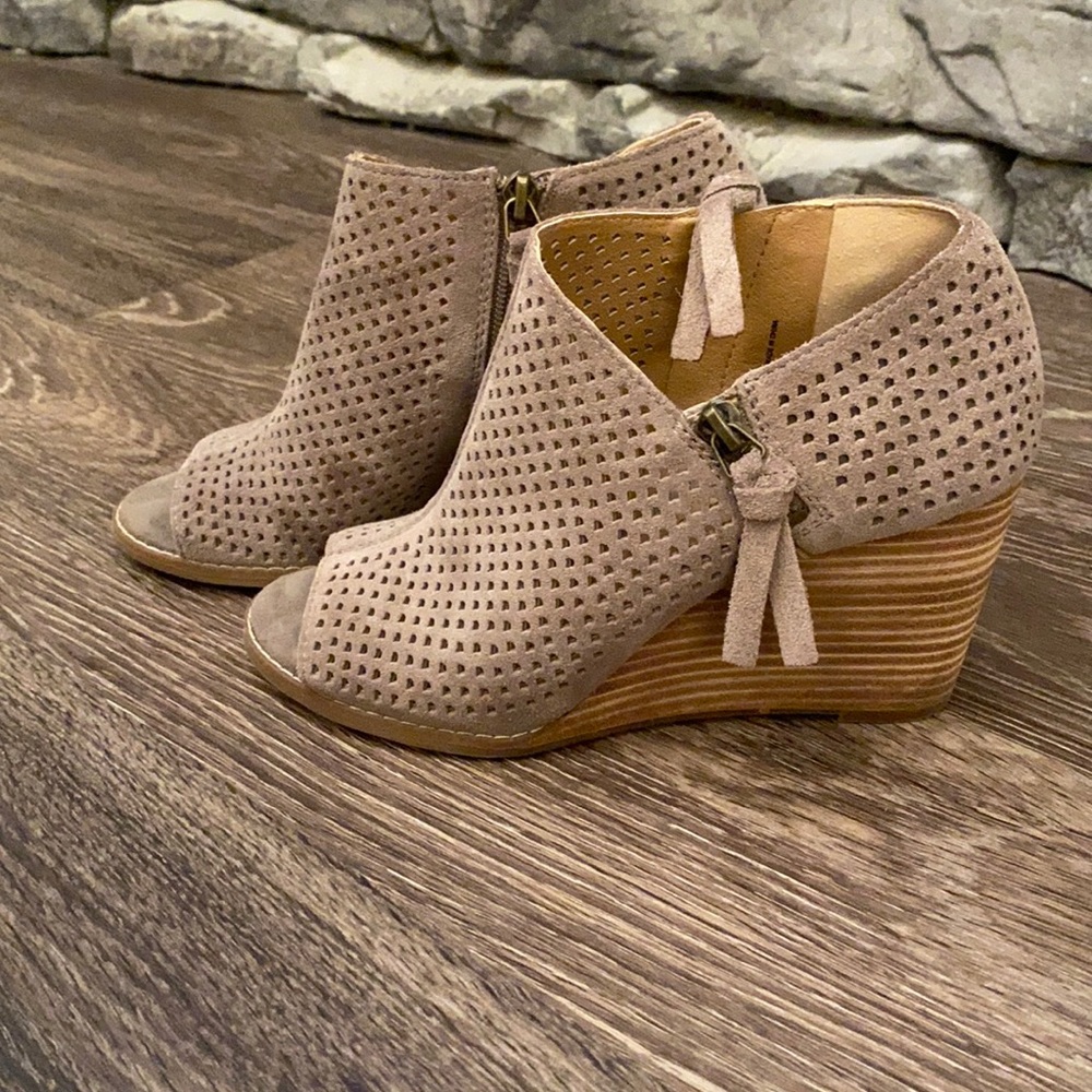 Lucky Brand Peep Toe Wedges